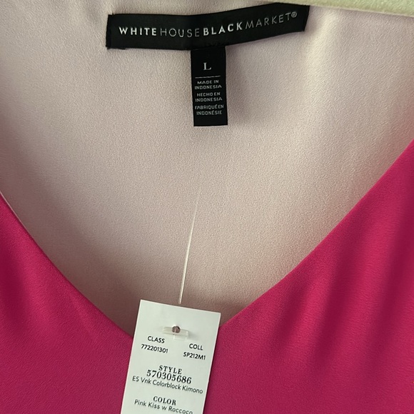 NWT WHBM lightweight v-neck tunic with wide sleeves and 3color block sleeves - Picture 3 of 4